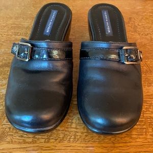 Tommy Hilfiger clogs ss 8.5